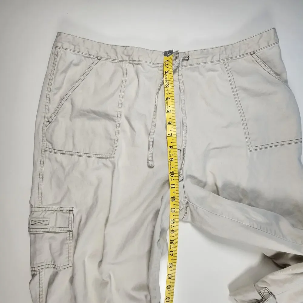 Eddie Bauer Women's Beige Cargo Capri Pants Size 18 Cotton Casual